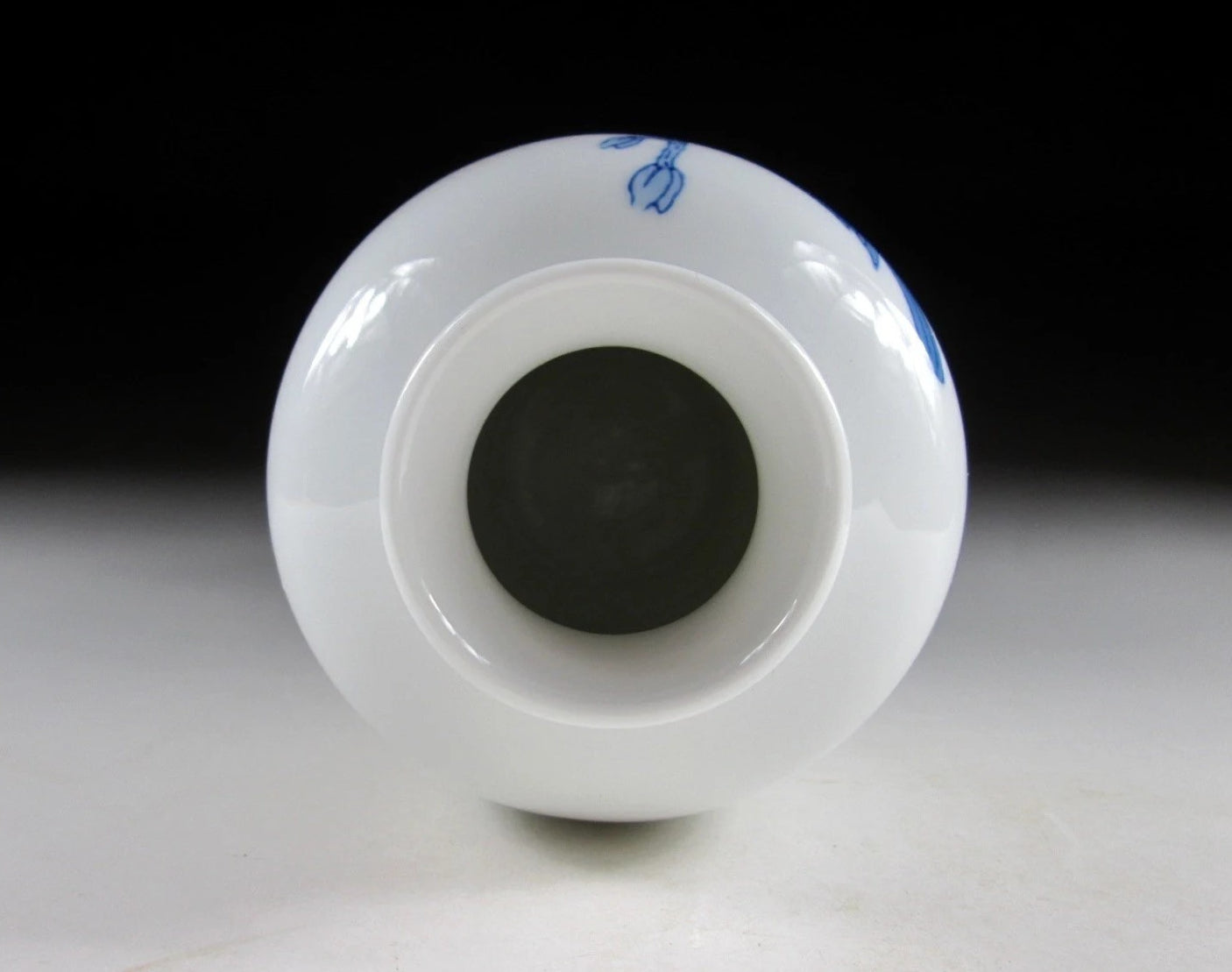 Arita Iro-Nabeshima Vase