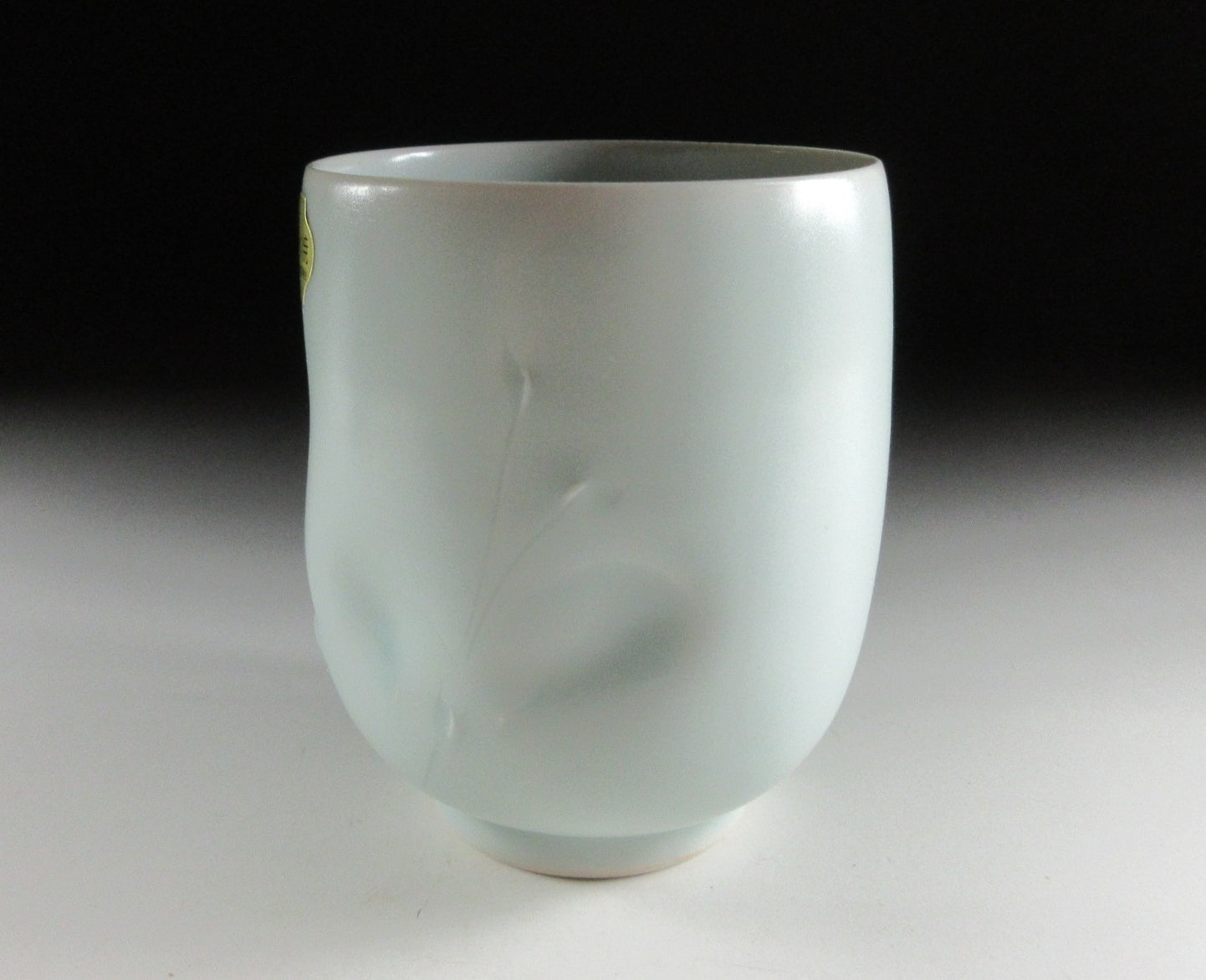 Uno Toru Celadon Glaze Yunomi