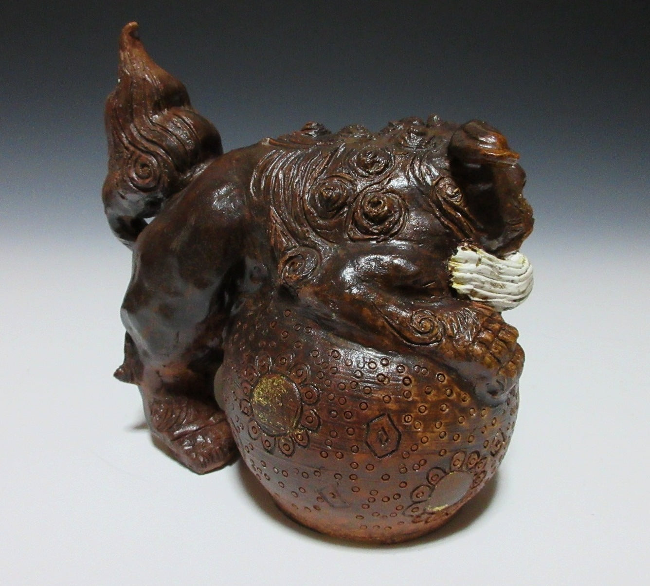 Seto-ware Foo Lion Okimono