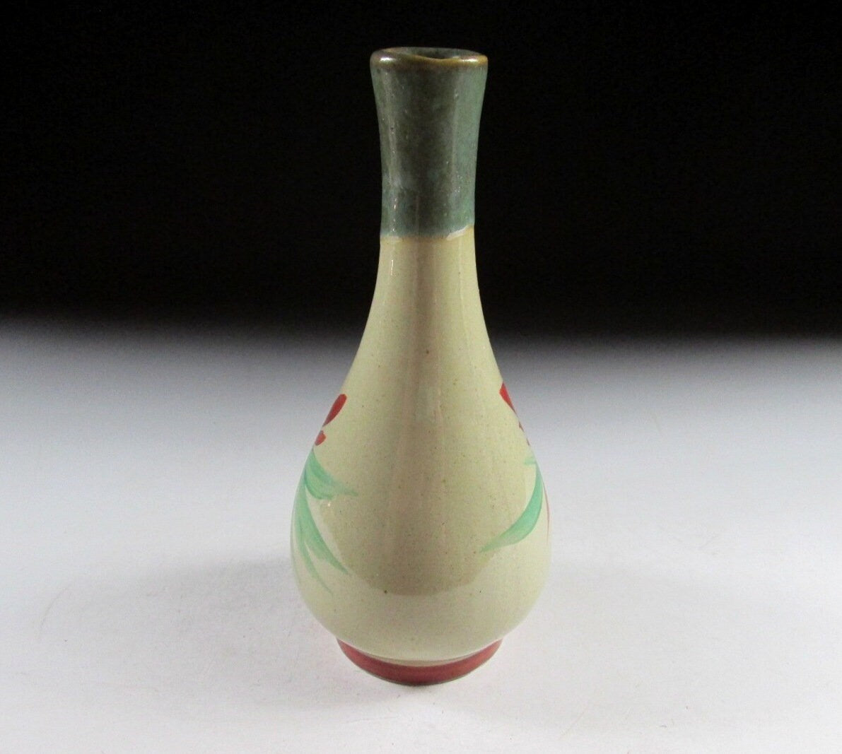 Suekichi Kiln Okinawan Tsuboya-ware Vase
