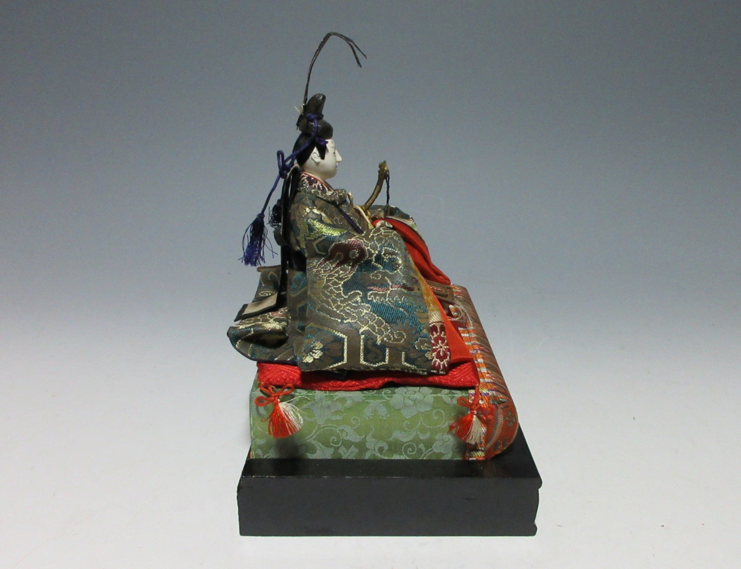 Taisho Emperor and Empress Dairi-bina Dolls
