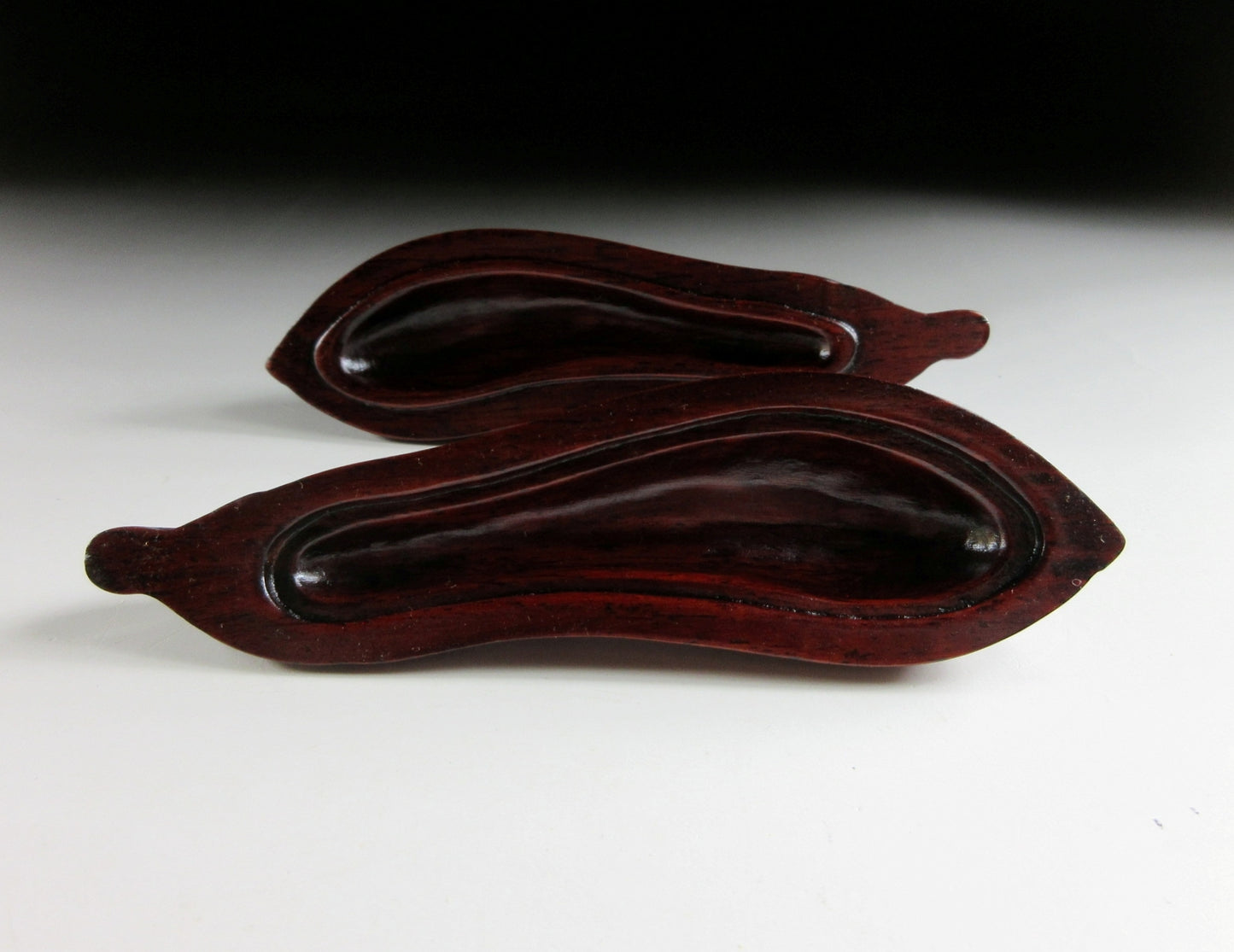 Karaki Wood Eggplant Kogo