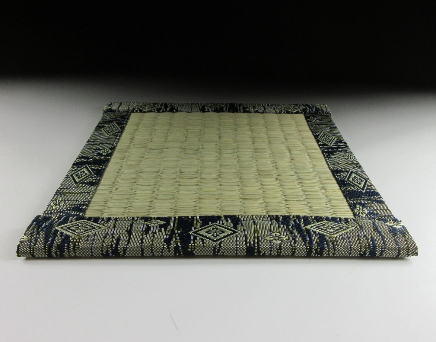 Medium-Large Tatami Mat #68