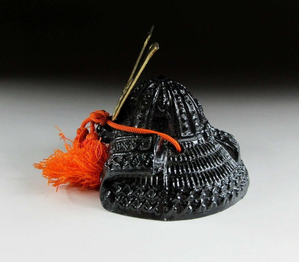 SMALL Kabuto Samurai Helmet Ornament
