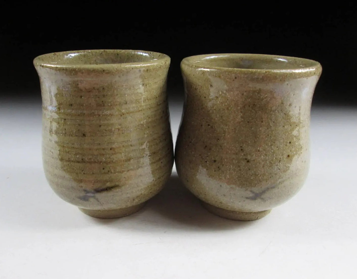 Hiari Gama Karatsu-ware Yunomi