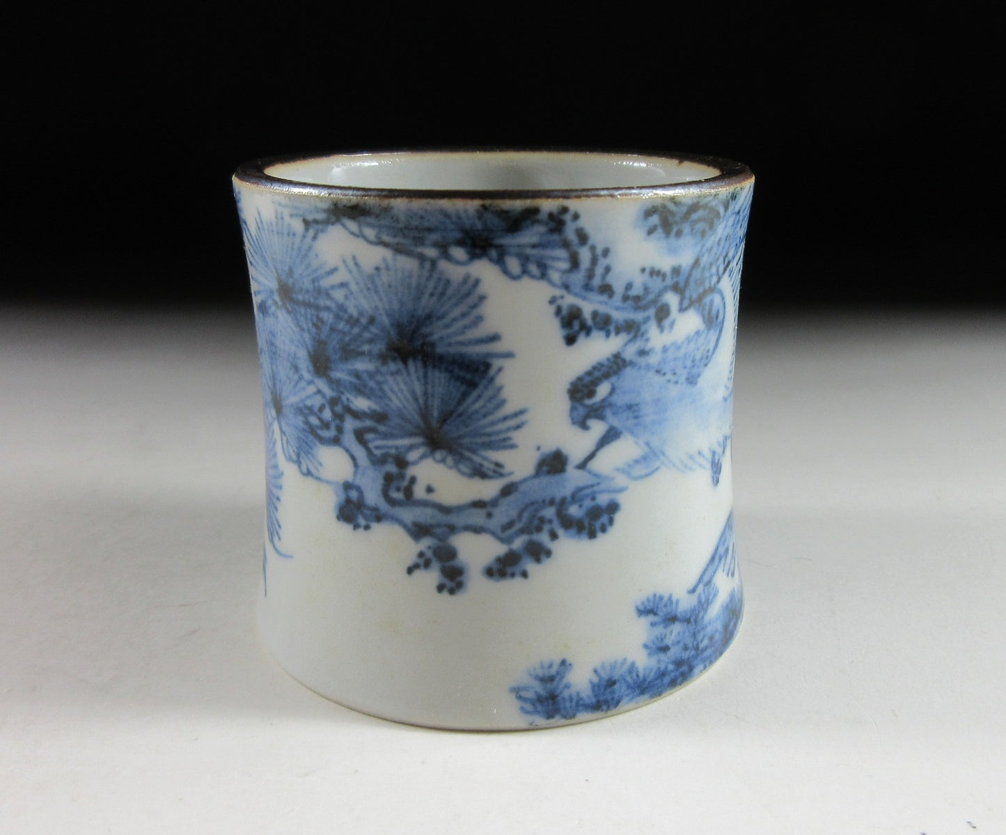 Shimodo Ryohei Kutani-ware Hawk Futaoki