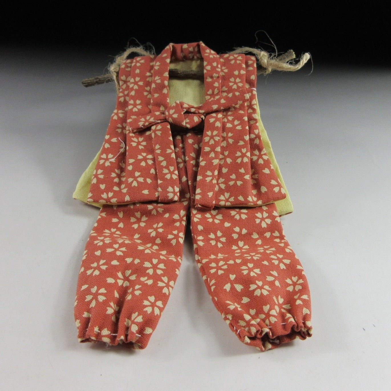 Small Sakura Patterned Monpe and Noragi Ornament