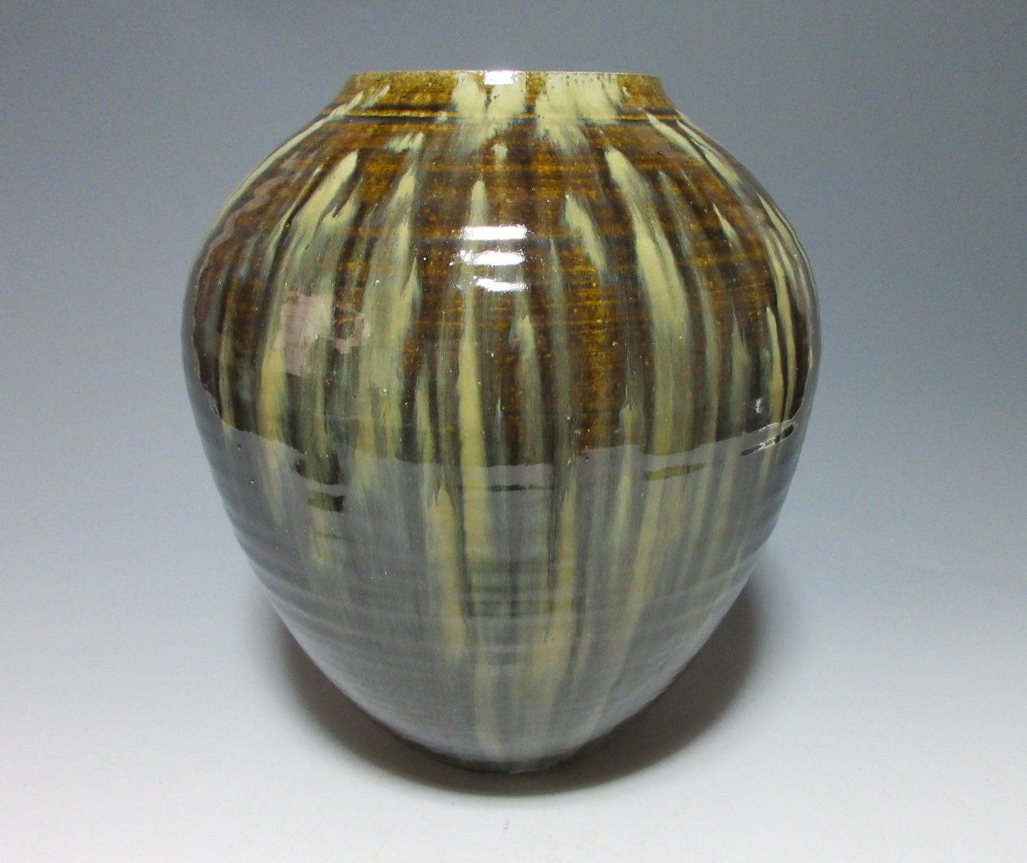 LARGE Takatori-ware Tsubo