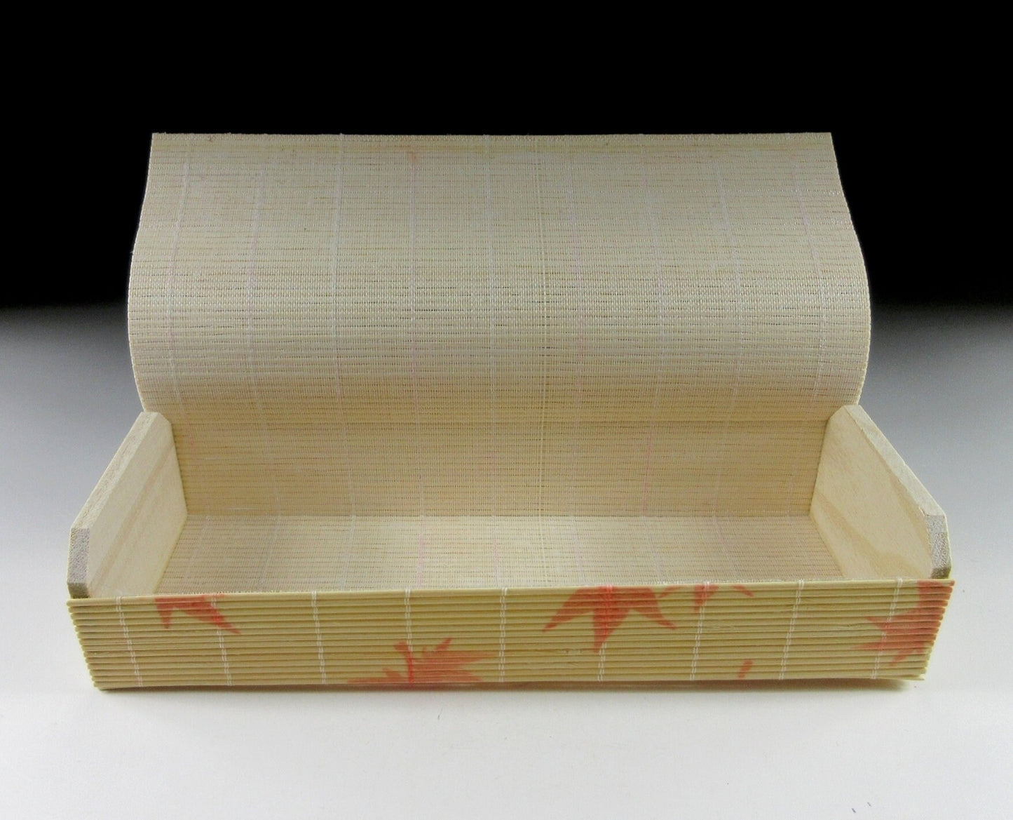 Momiji Pattern Sudare Sweets Case