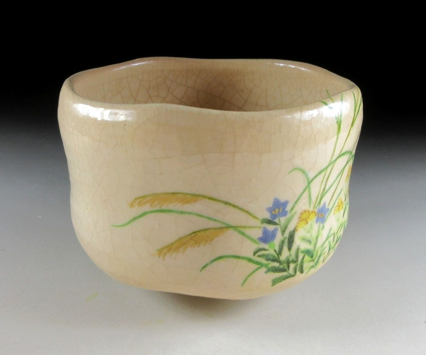 Ito Keiraku Seven Flowers of Autumn Chawan
