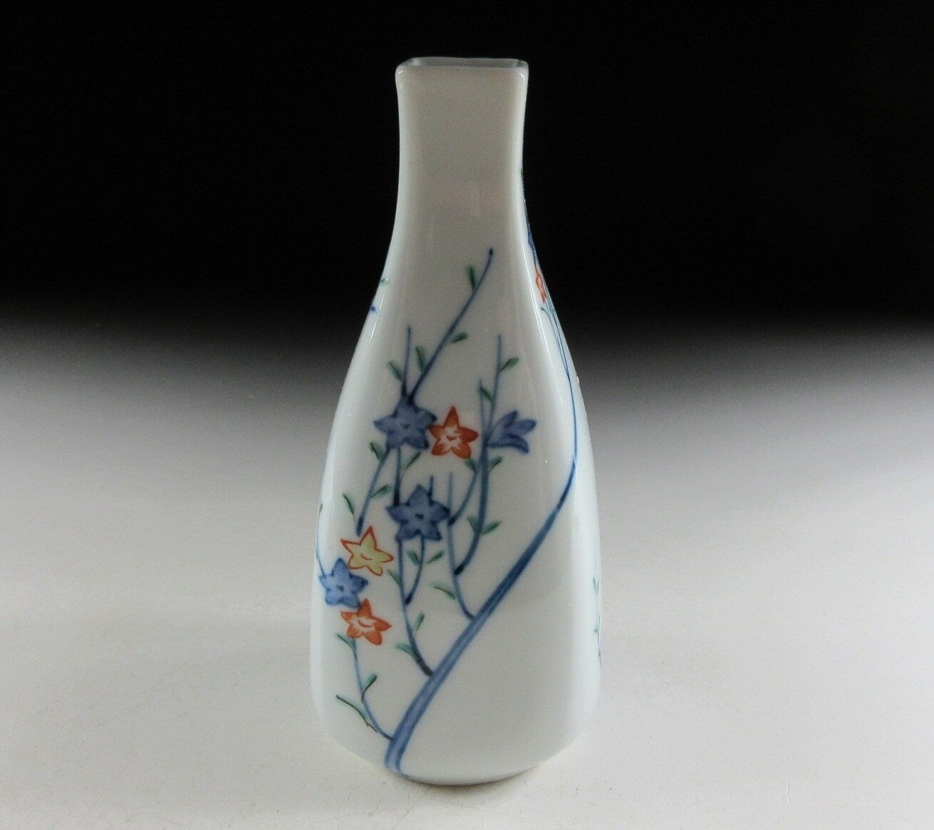 Gen-emon Kiln Bellflower Vase #1