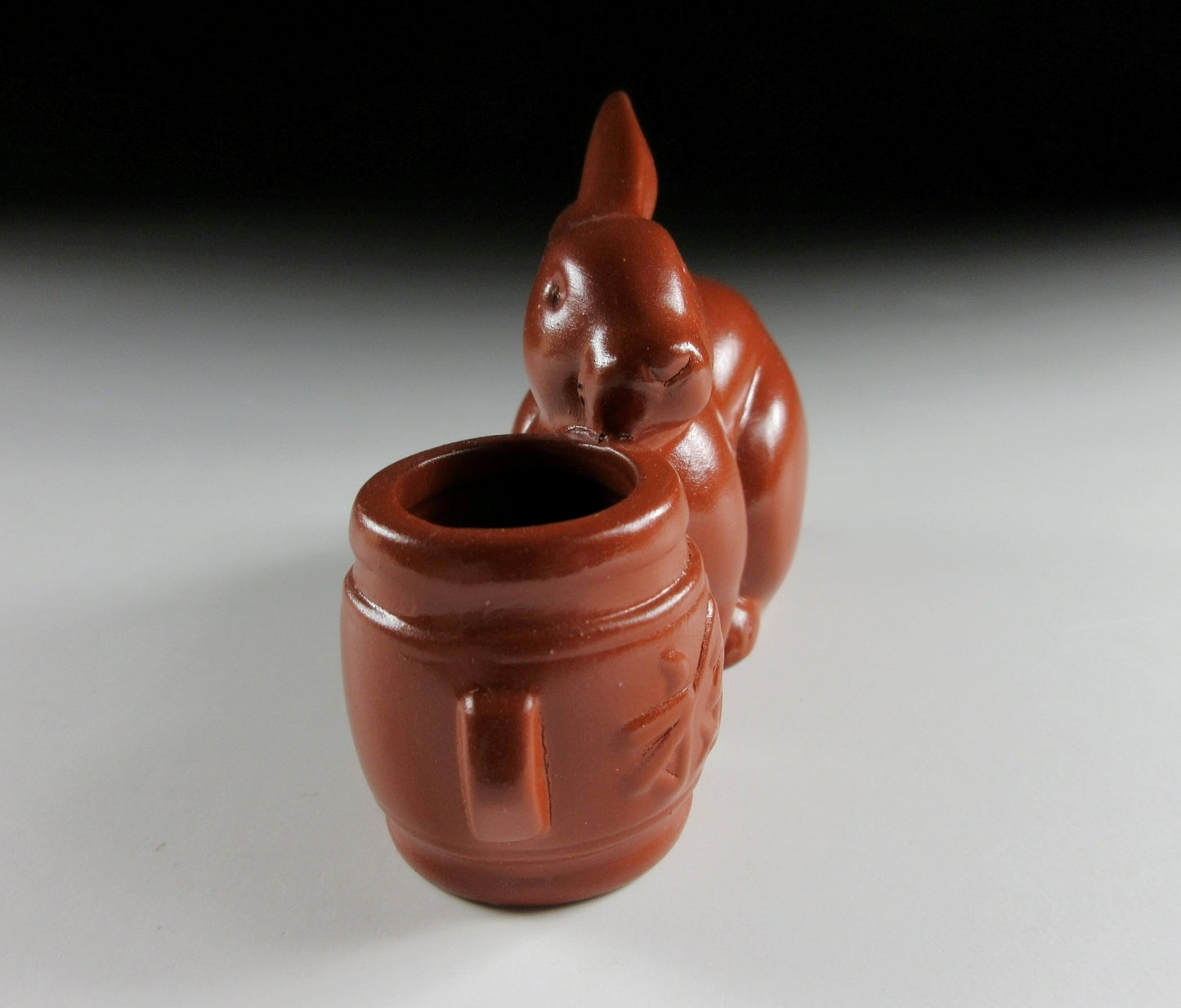 Tokoname Year of the Rabbit Toothpick Holder