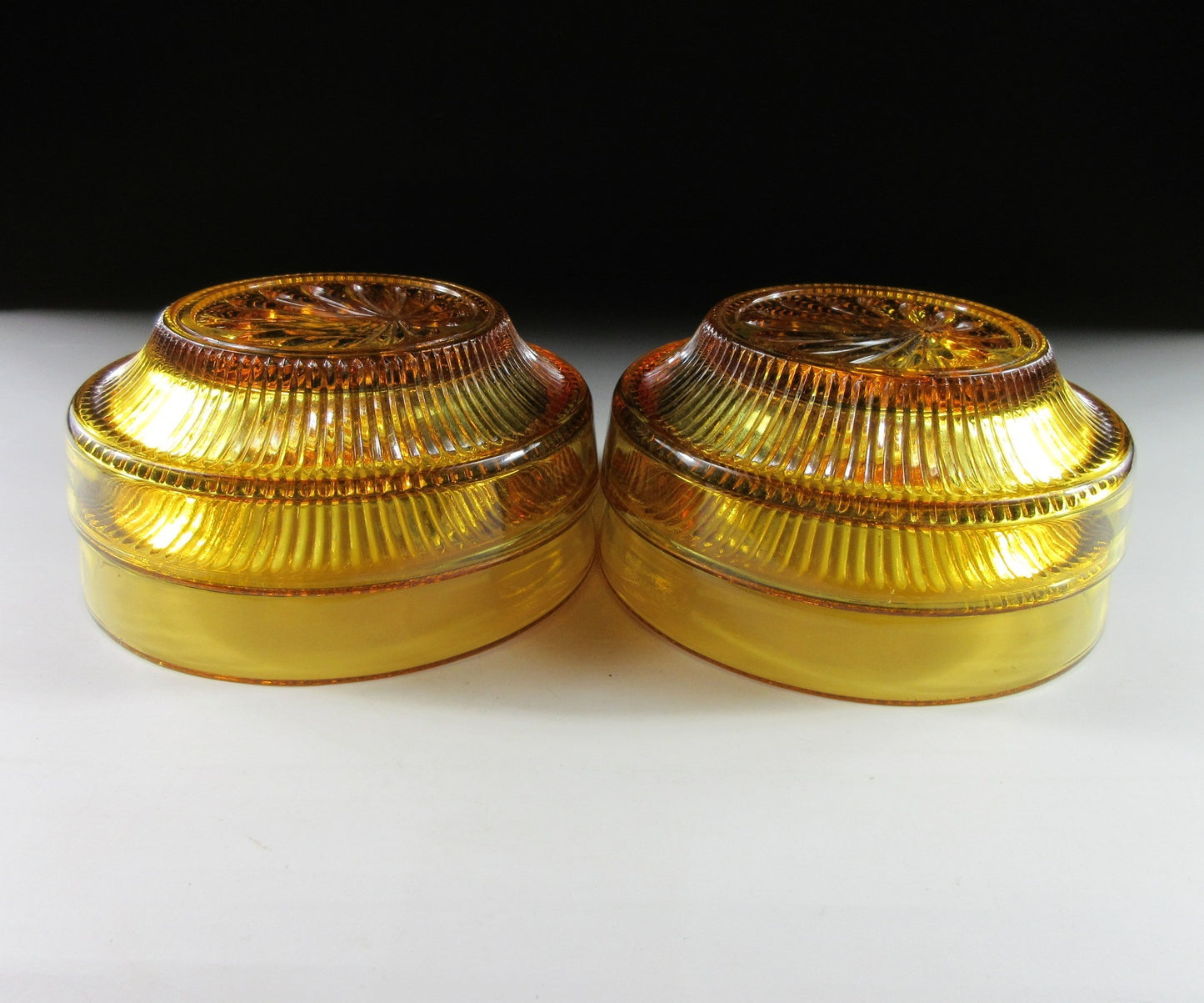 Set of four Showa Glass Bowls
