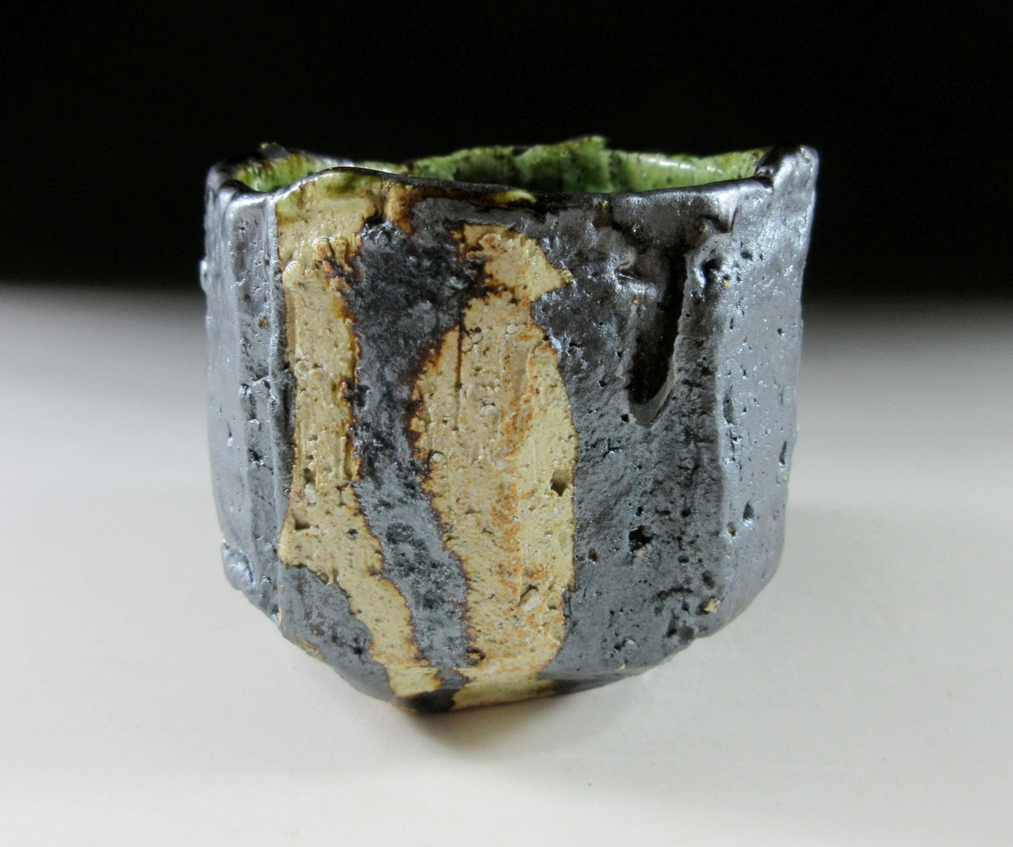 Kazawa Hiromasa Oribe Glaze Yunomi #1