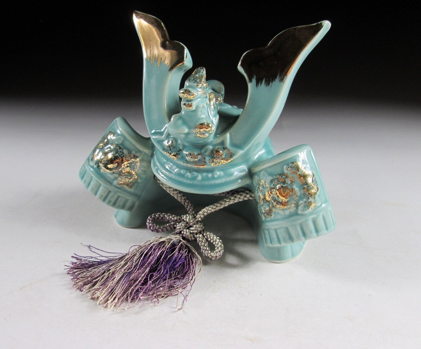 Arita-ware Kabuto Ornament