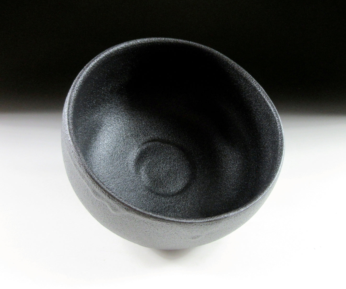 Samukawa Hachiro Nachiguro Glaze Kishu-ware Chawan