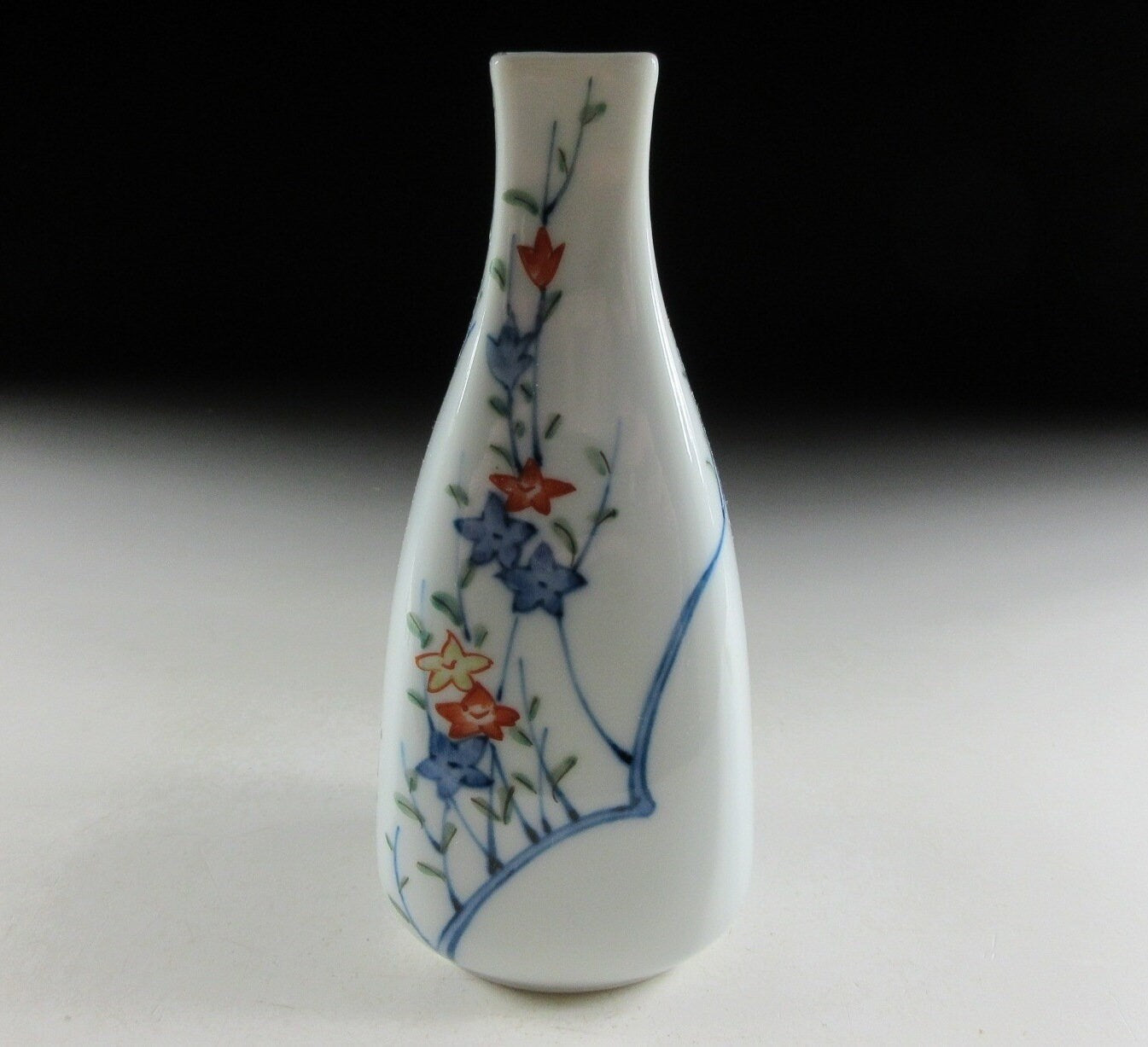 Gen-emon Kiln Bellflower Vase #2
