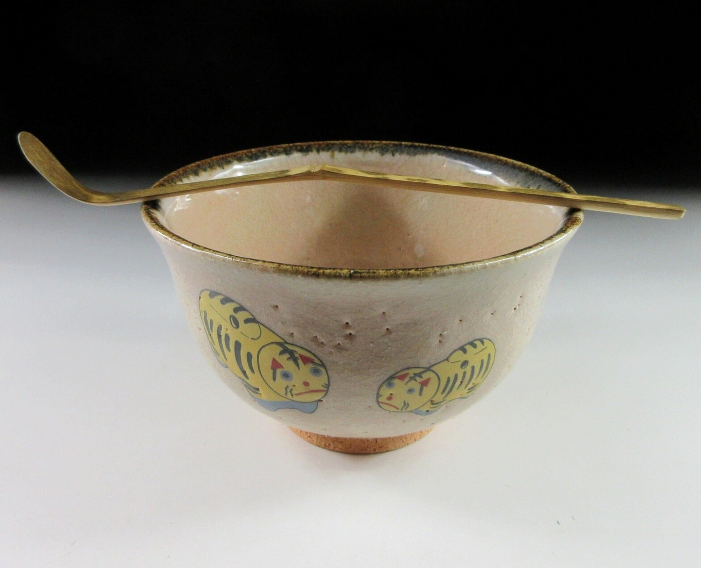 Kiyomizu-ware Year of the Tiger Chawan