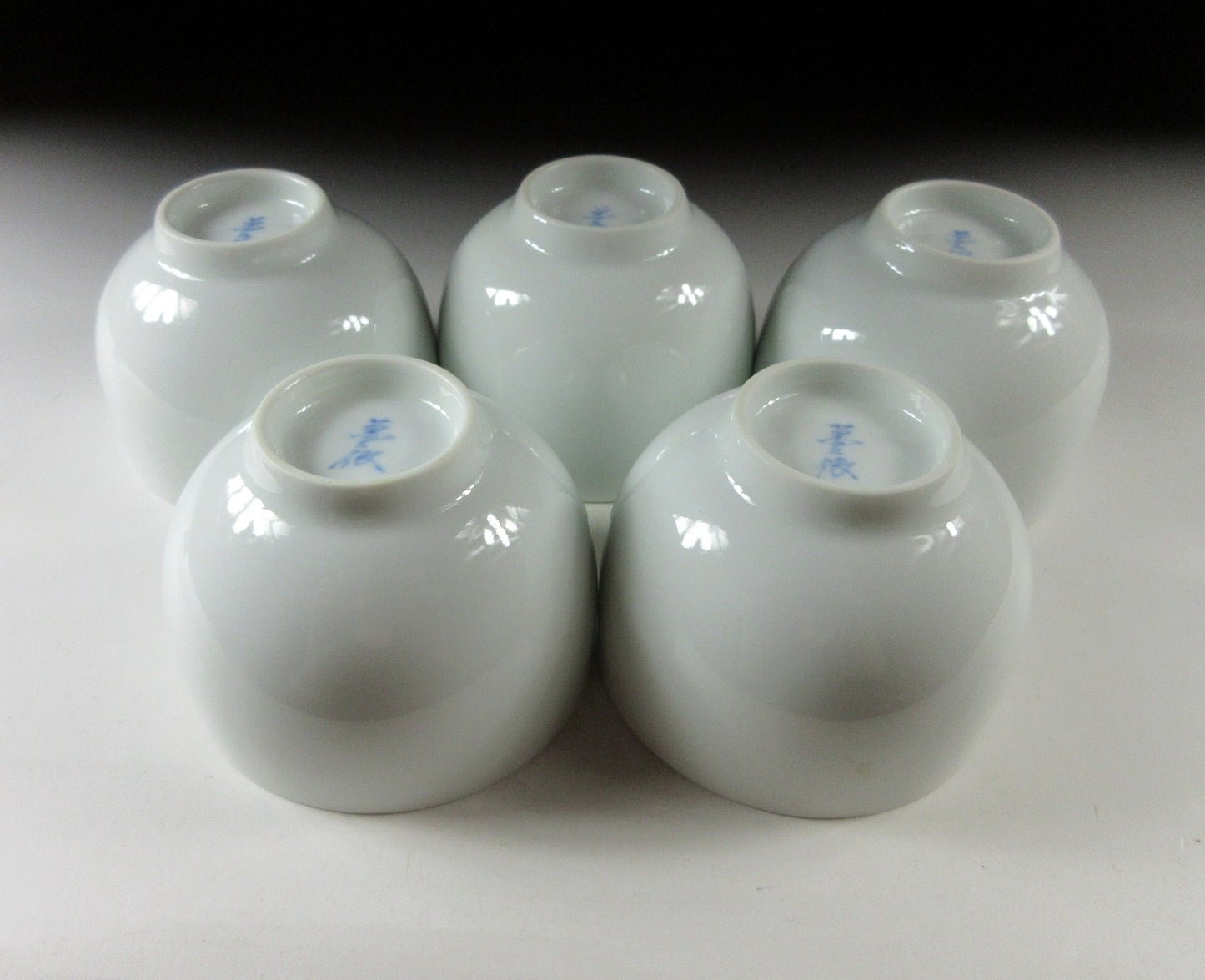 Inoue Manji Hakuji Glaze Porcelain Tea Cups