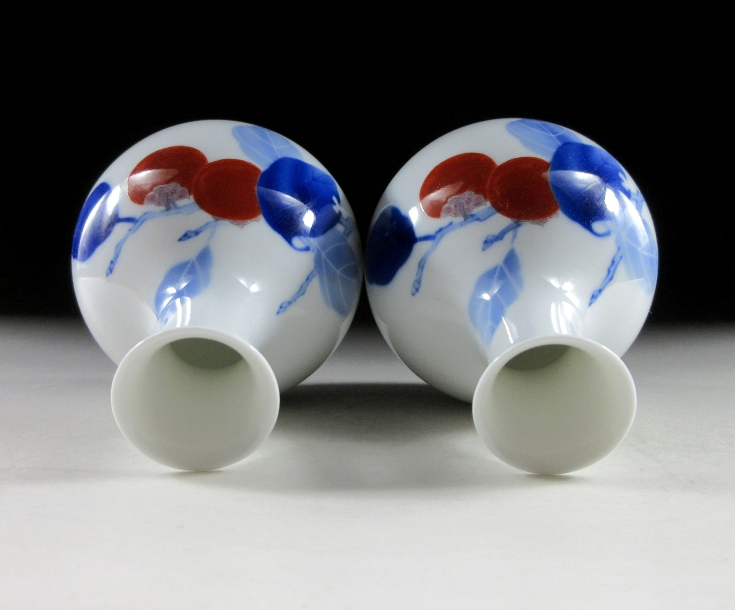 Fukagawa Porcelain Sake Set