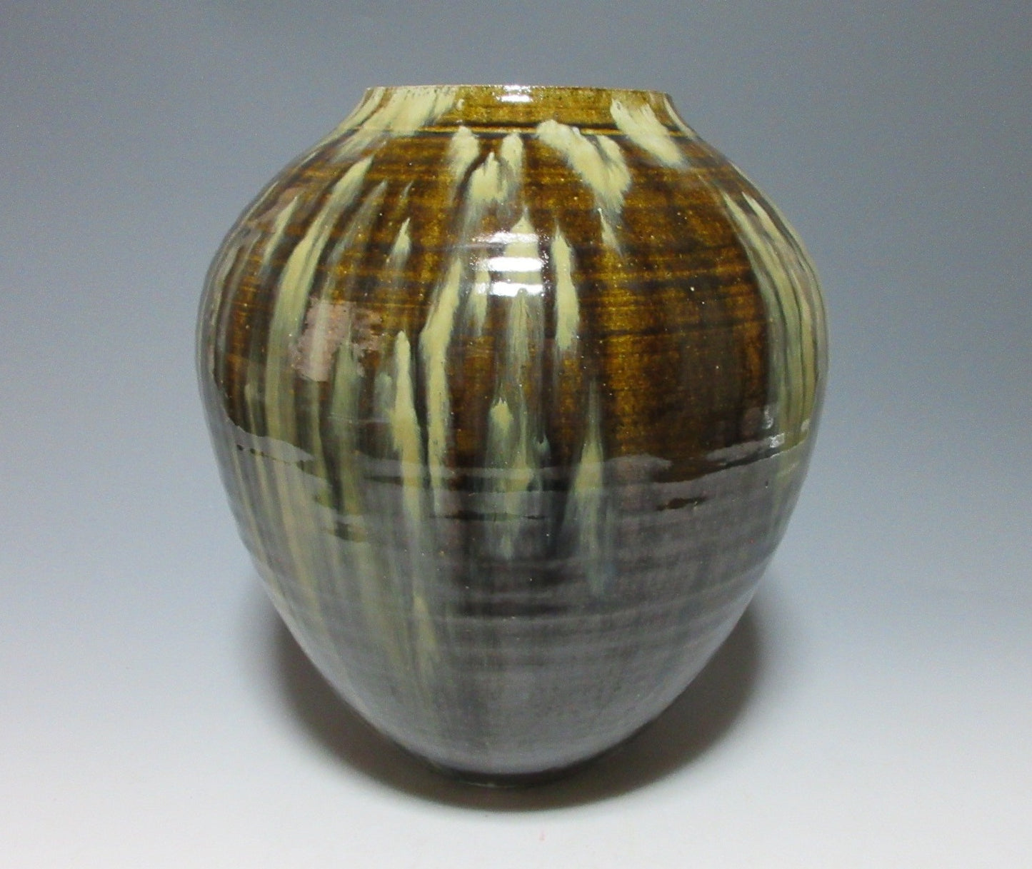 LARGE Takatori-ware Tsubo