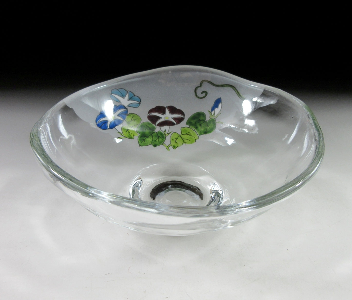 Ozeki Hiroko Hand-Painted Morning Glory Chawan