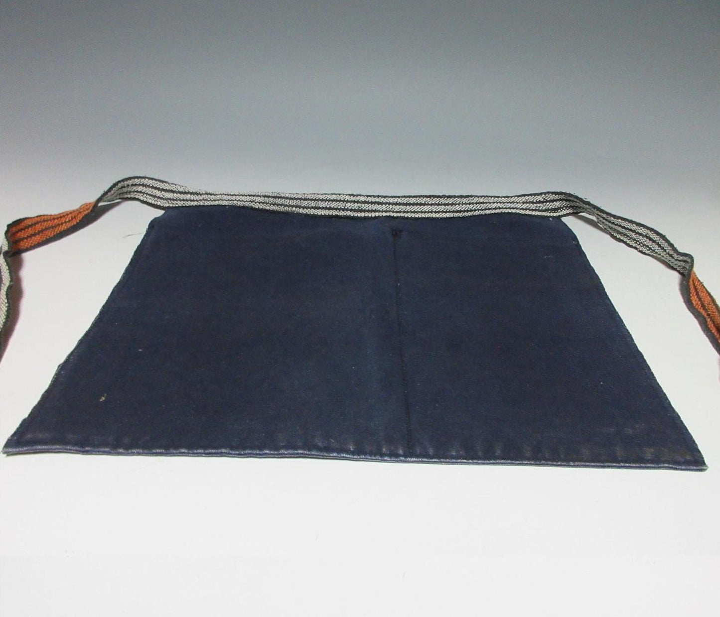 Showa Maekake Apron