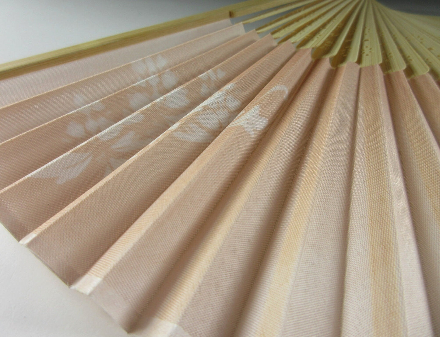 Wisteria Folding Fan