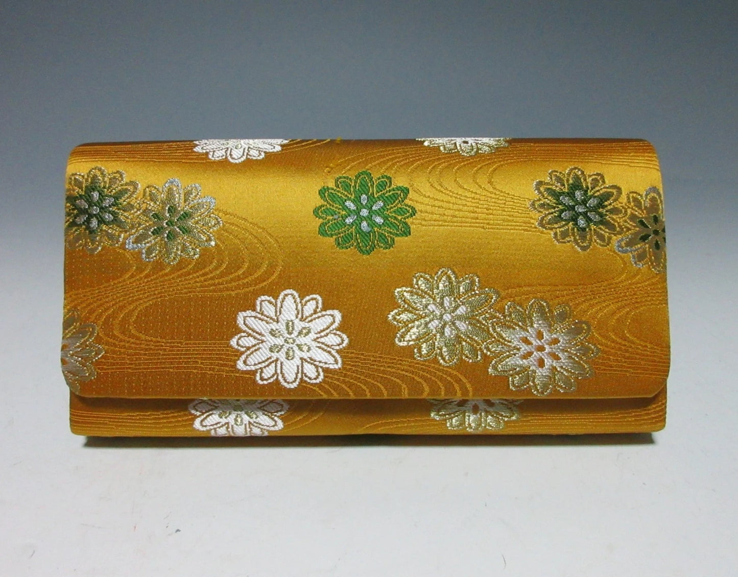 Vintage Zori with Matching Purse
