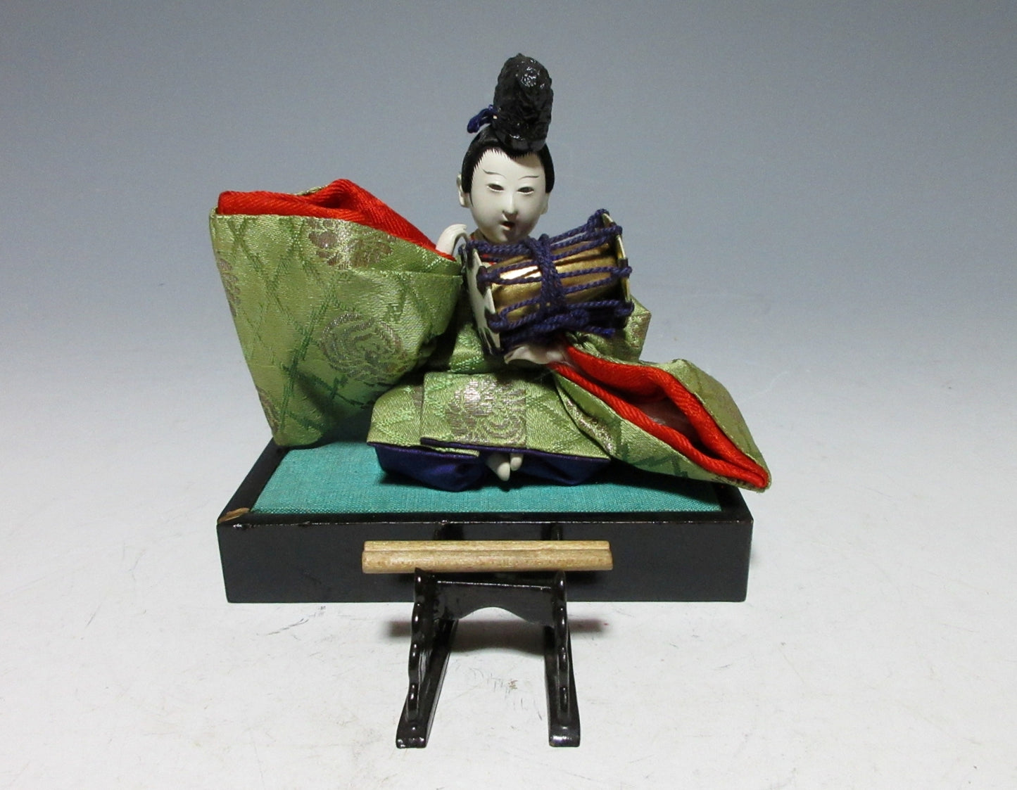 Taisho Gonin-bayashi Court Musician Dolls