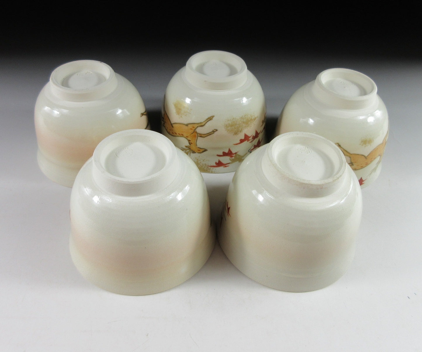 Yagi Kaiho Deer with Momiji Tea Cups