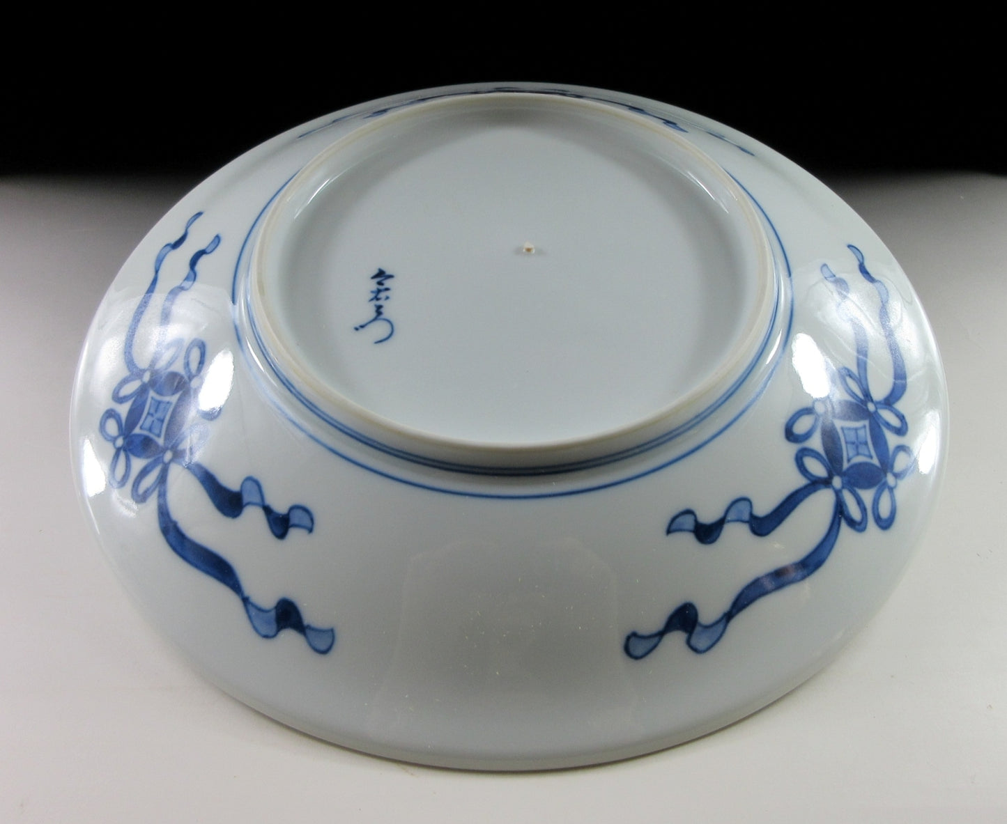 Imaizumi Imaemon XII Iro-Nabeshima Plate