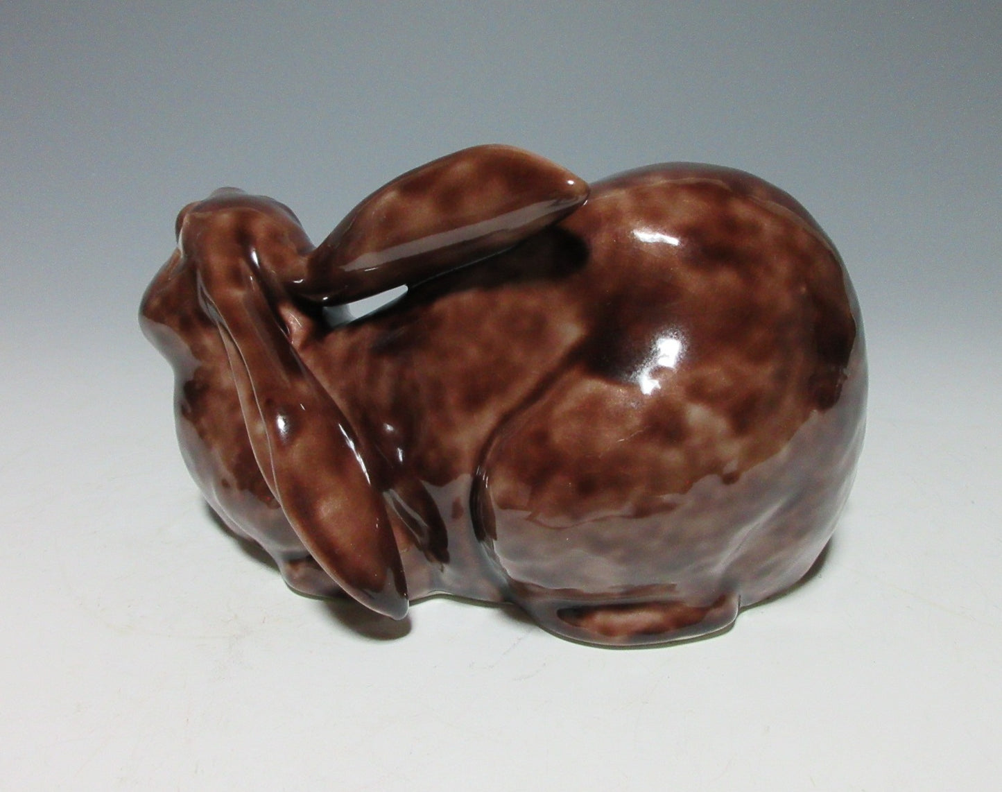 Asakura Isokichi III Kutani-ware Year of the Rabbit Okimono