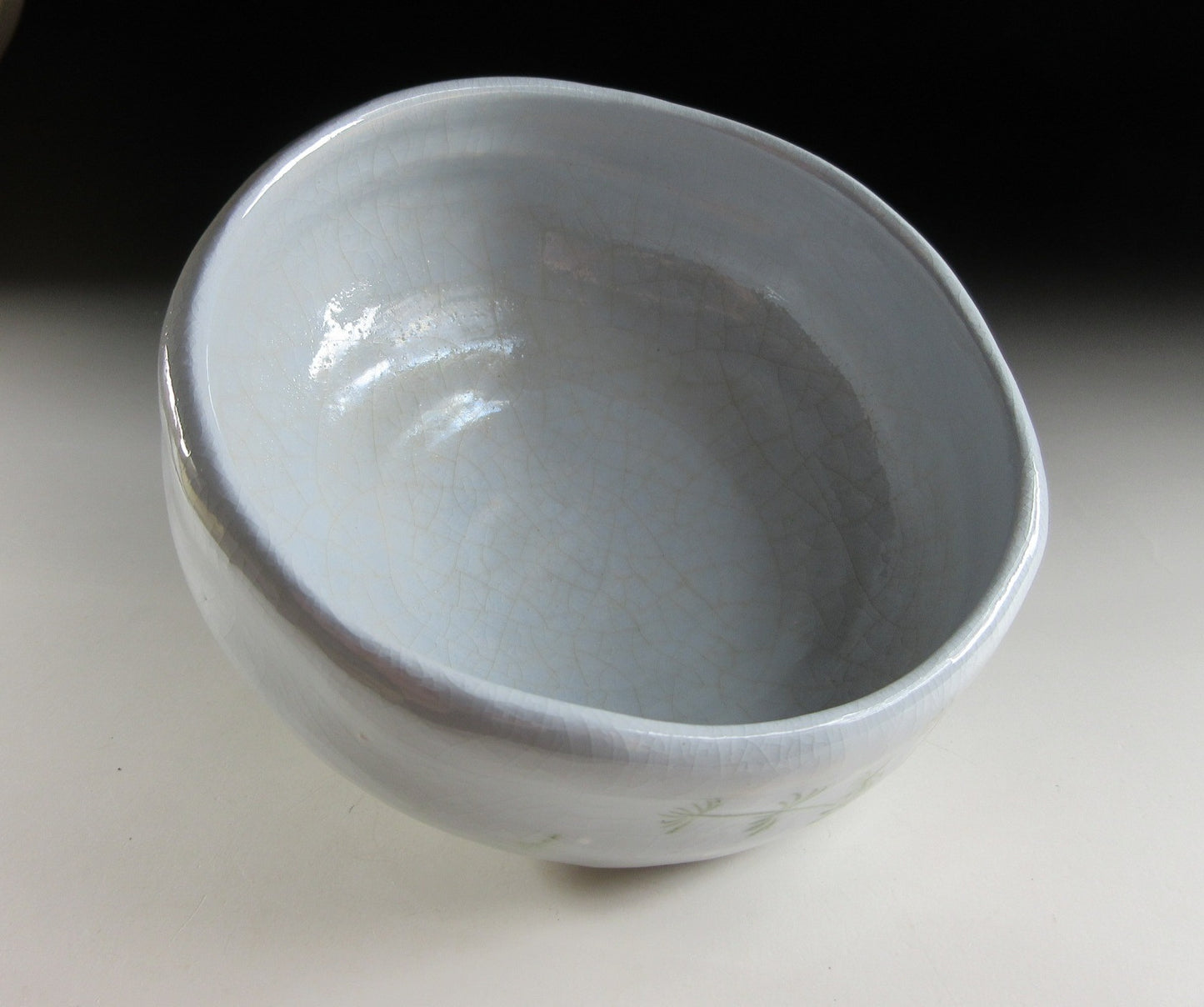 Ito Keiraku Kingyo Hira Chawan