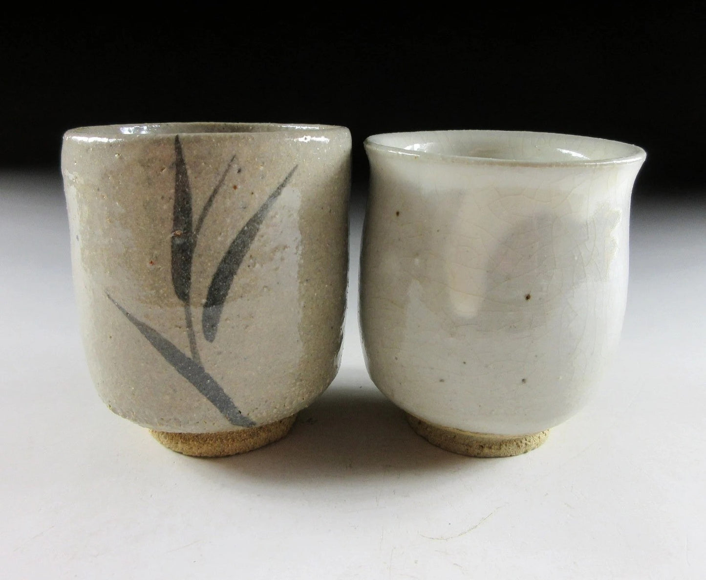 Nakazato Taroemon XII Karatsu-ware Yunomi Tea Cups
