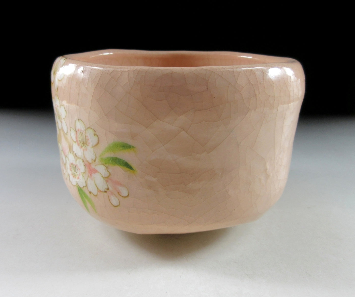 Ito Keiraku Sakura Chawan