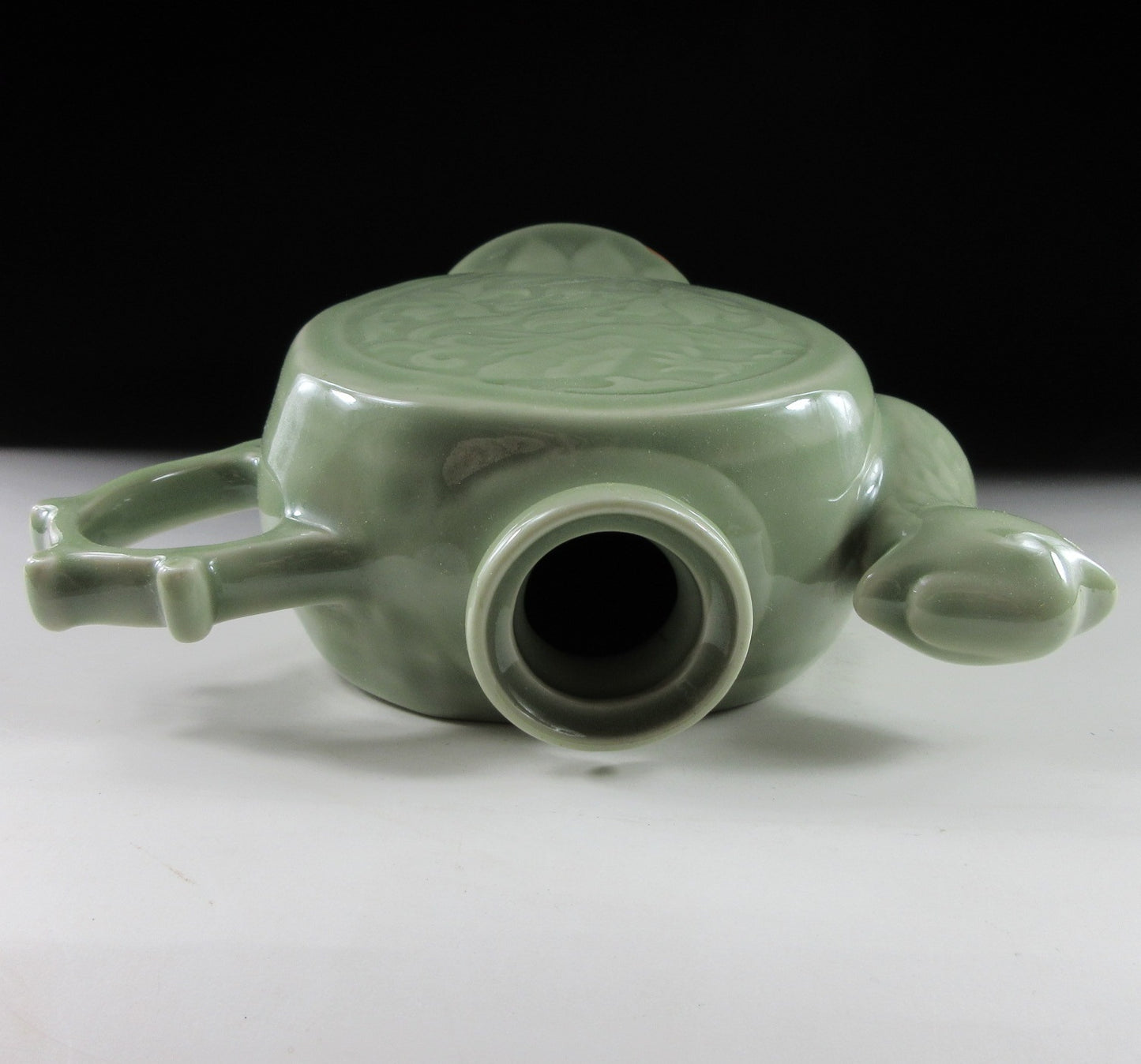 Ryusen Kiln Chinese Celadon Tea Pot