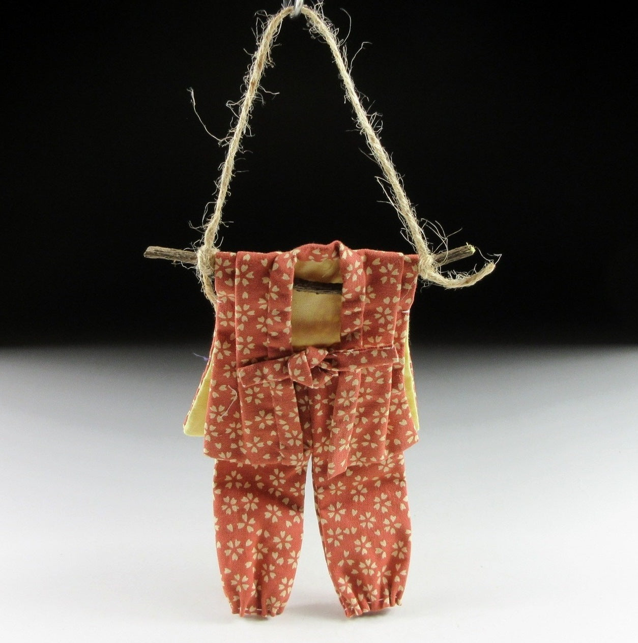Small Sakura Patterned Monpe and Noragi Ornament