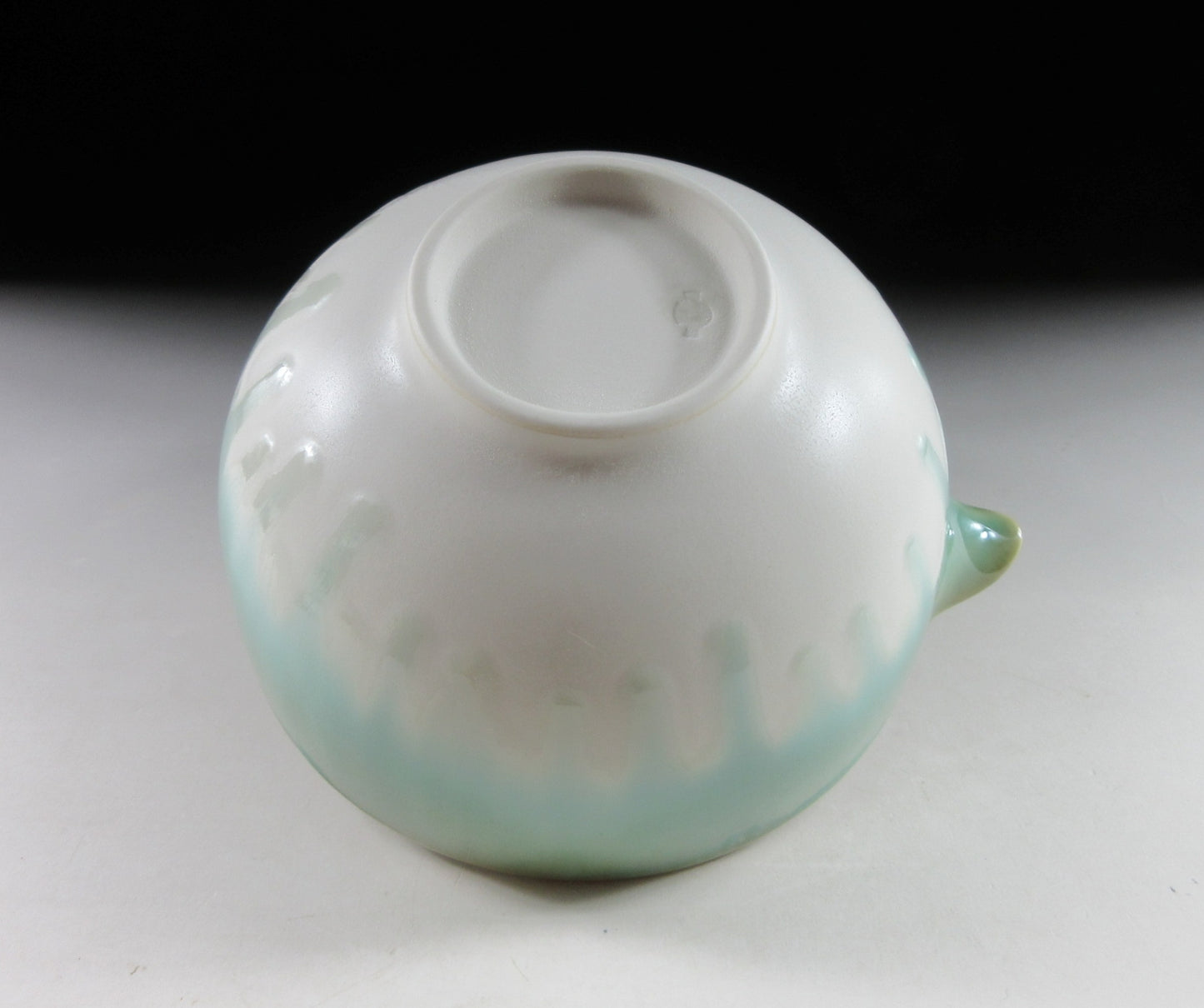 Chojuro Gama Katakuchi Tea Bowl