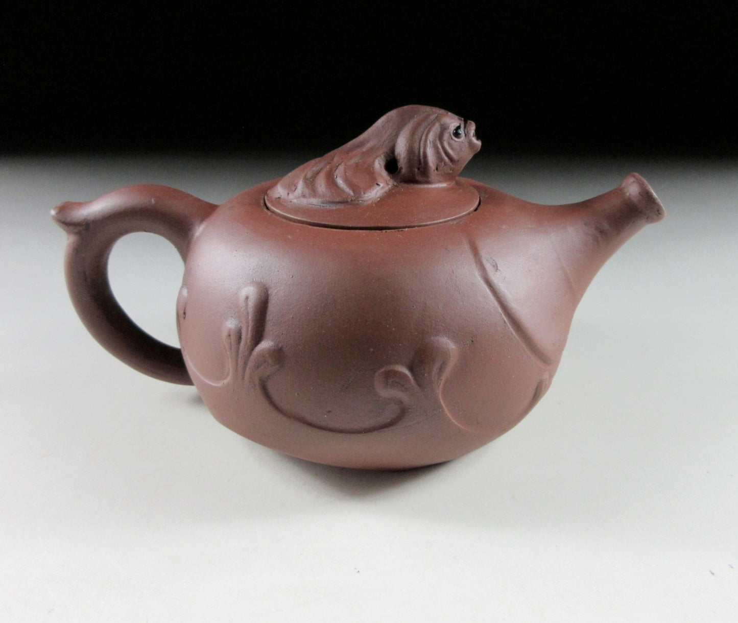 Yixing Style Goldfish Tea Pot