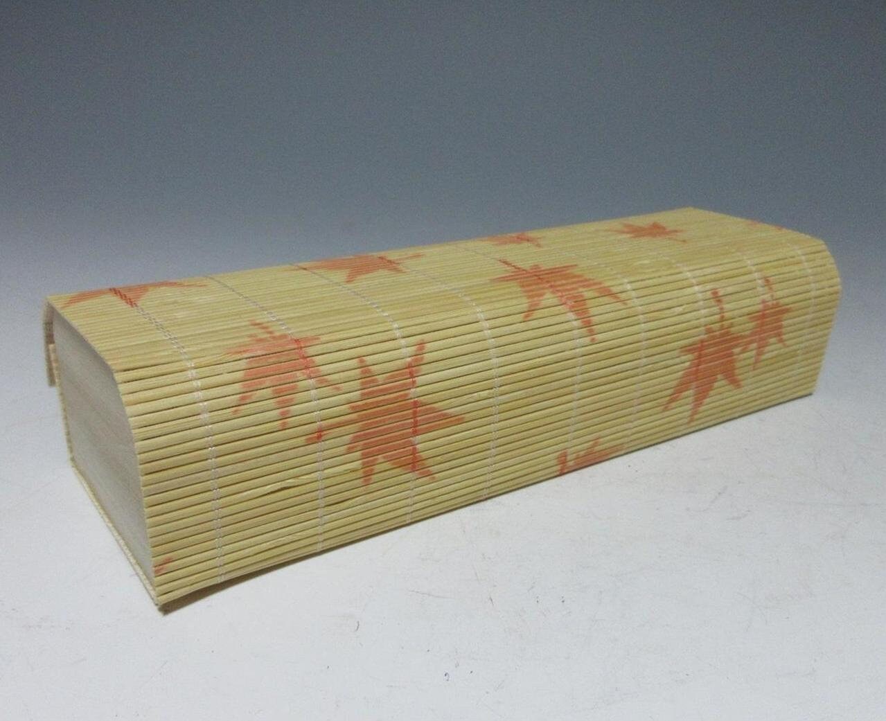 Momiji Pattern Sudare Sweets Case