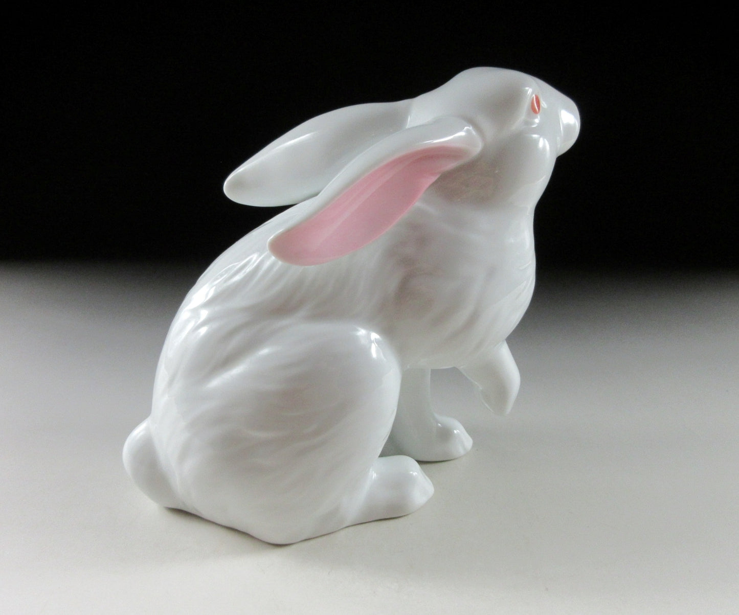 Noguchi Shozan Arita-ware Rabbit Okimono