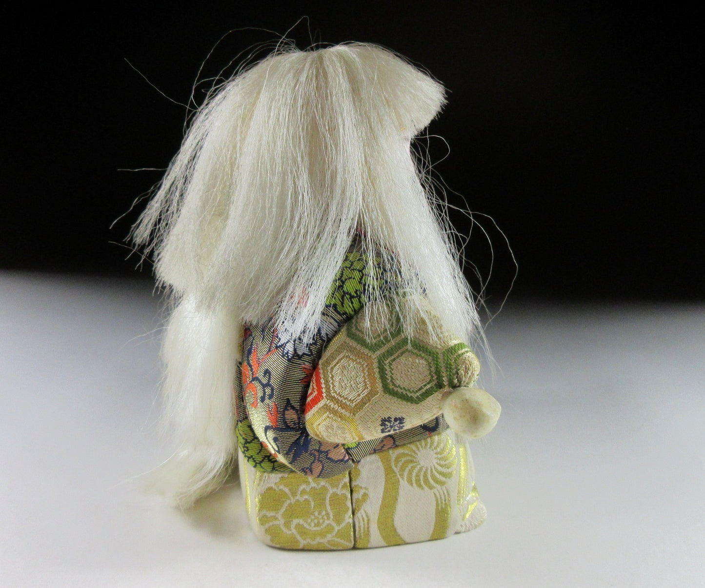 Kimekomi Lion Dancer Kabuki Dolls