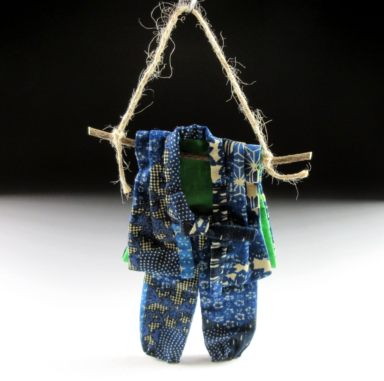 Small Blue Monpe and Noragi Ornament