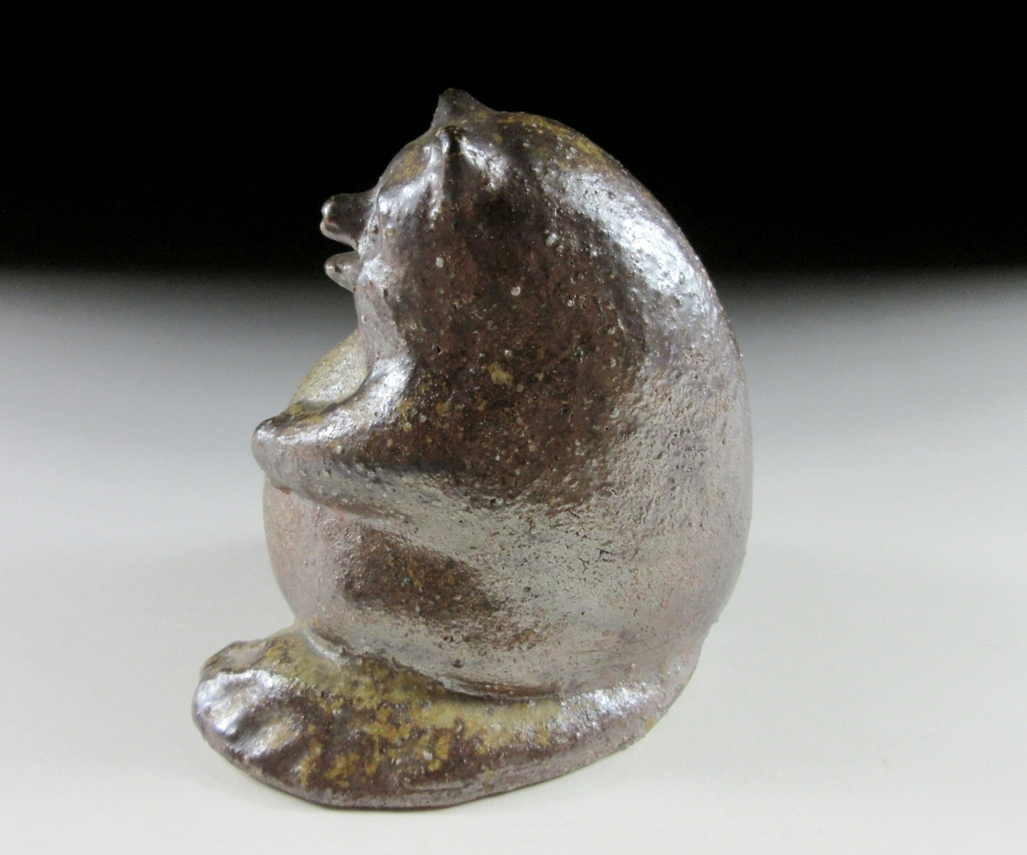 Vintage Bizen-ware Tanuki