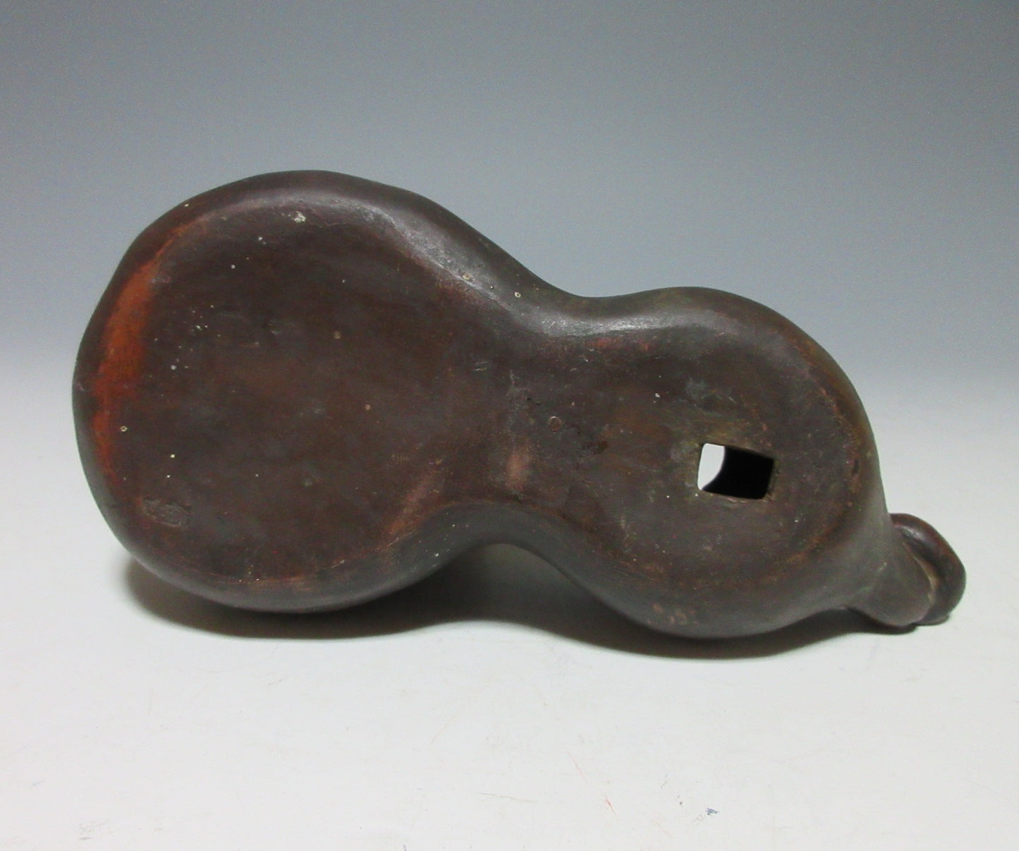 Old Bizen-ware Hyotan-gata Wall Vase
