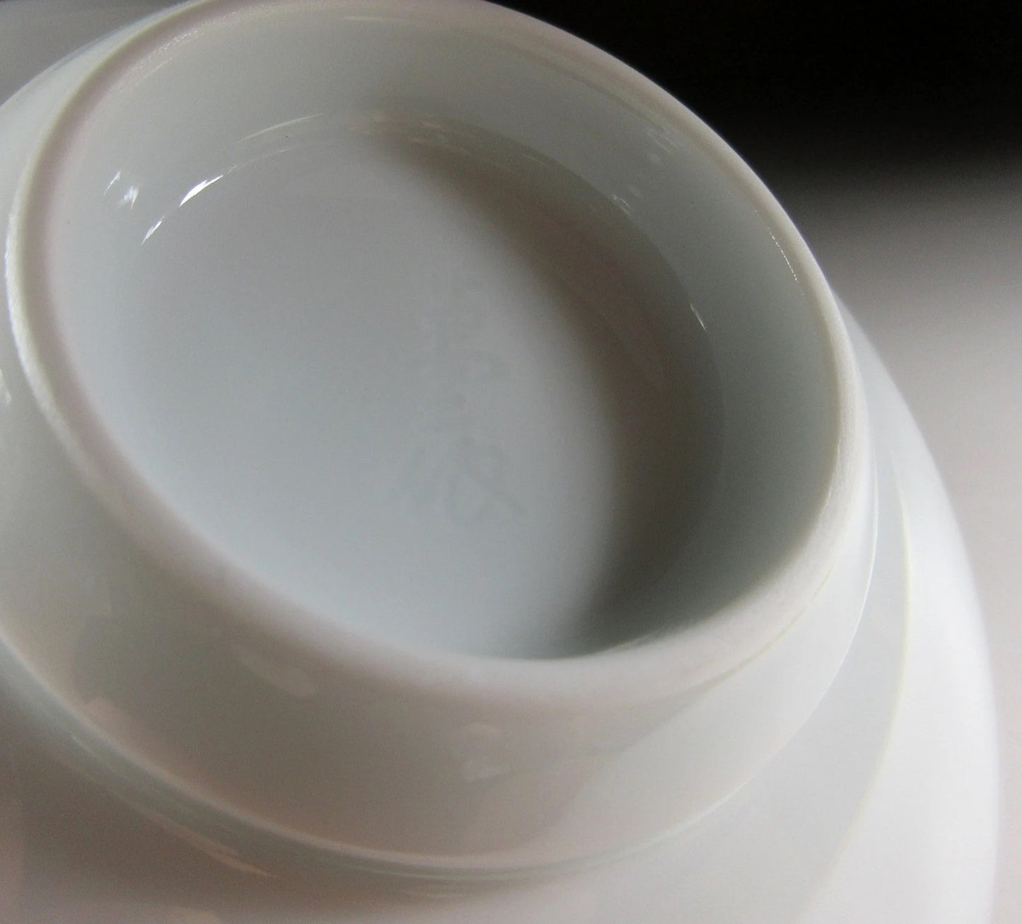 Inoue Manji Hakuji Glaze Porcelain Bowl