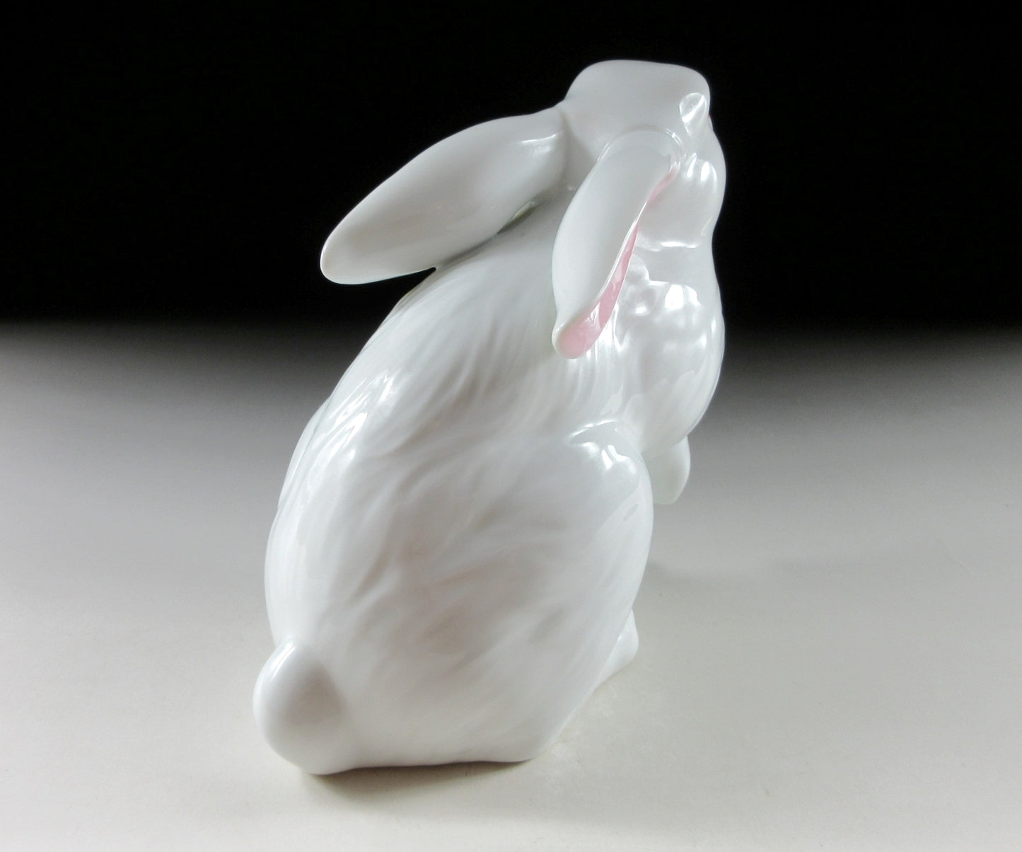Noguchi Shozan Arita-ware Rabbit Okimono