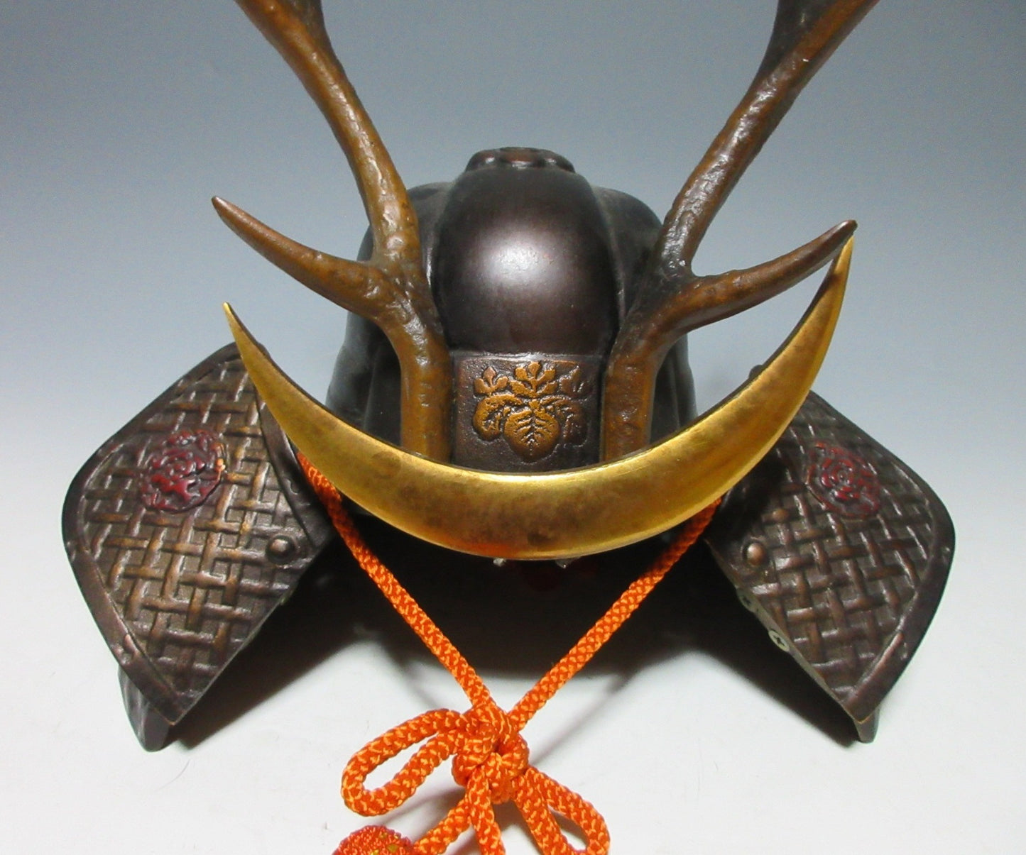 Yamanaka Shikanosuke Antler Kabuto Okimono