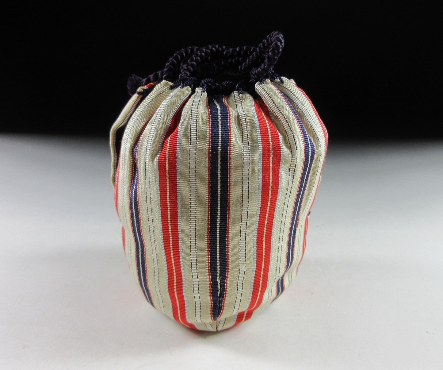 Ariyama Reiseki Satsuma Chaire